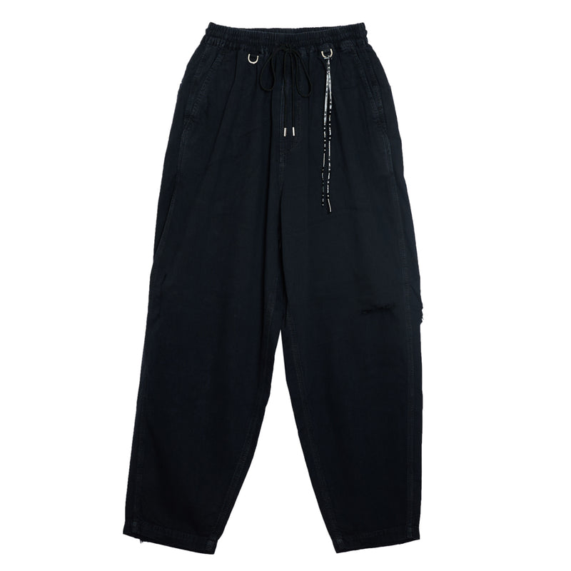 DISTRESSED WIDE EASY DENIM PANTS